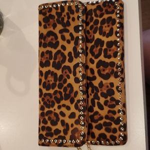 Leopard crossbody purse